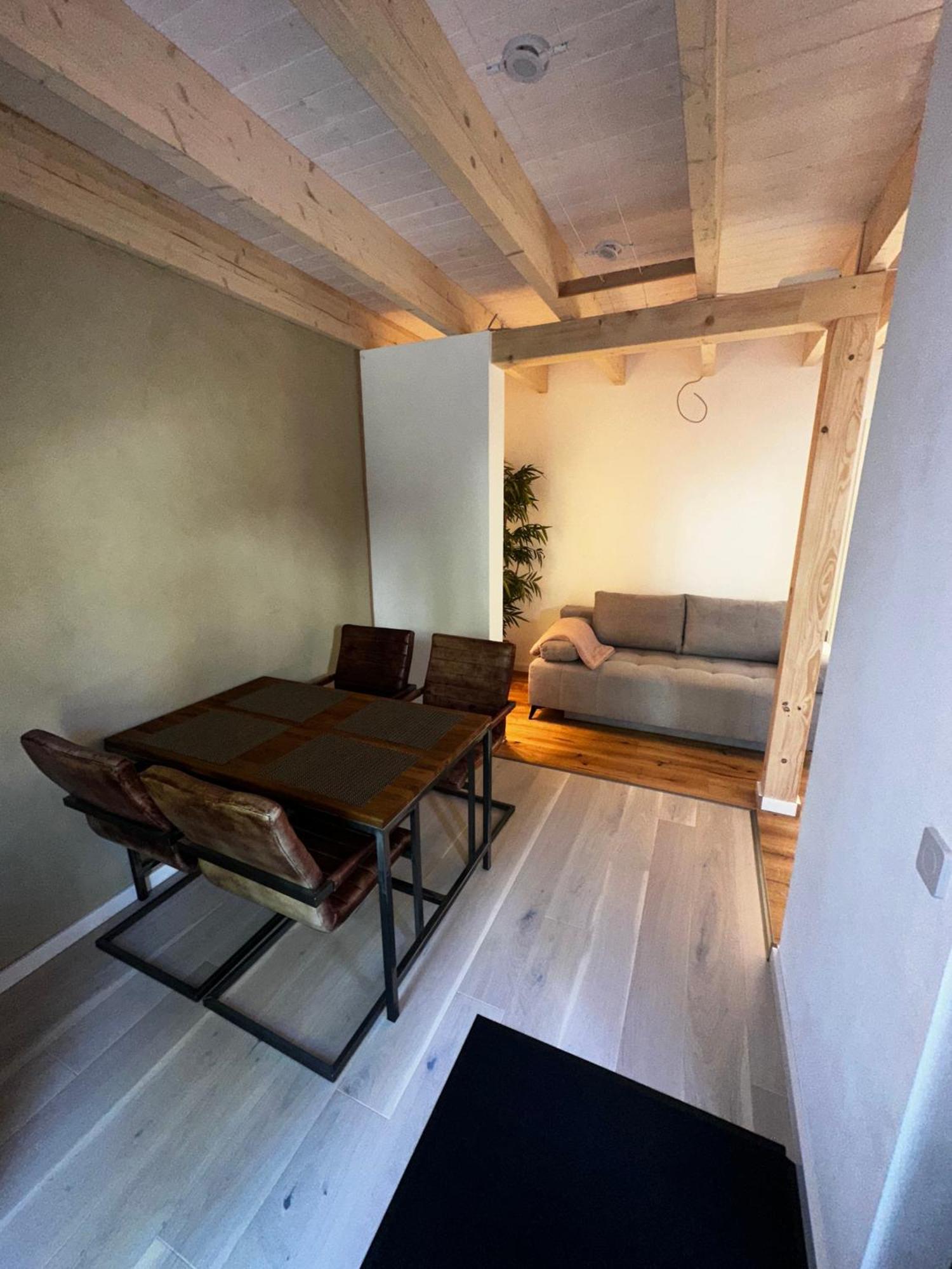 Ferienwohnung Stenja - Made Of Wood Дрезден Екстериор снимка