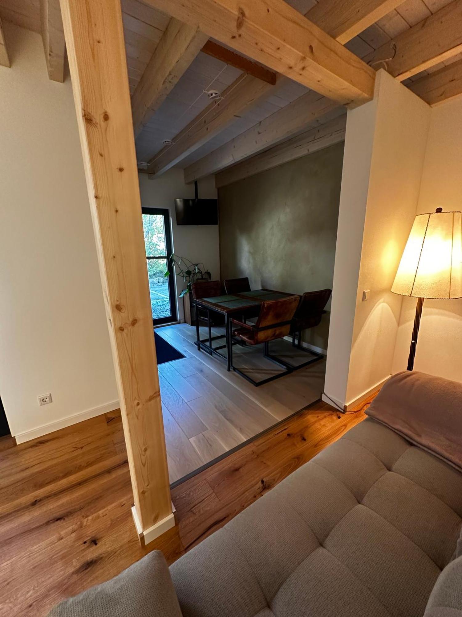 Ferienwohnung Stenja - Made Of Wood Дрезден Екстериор снимка
