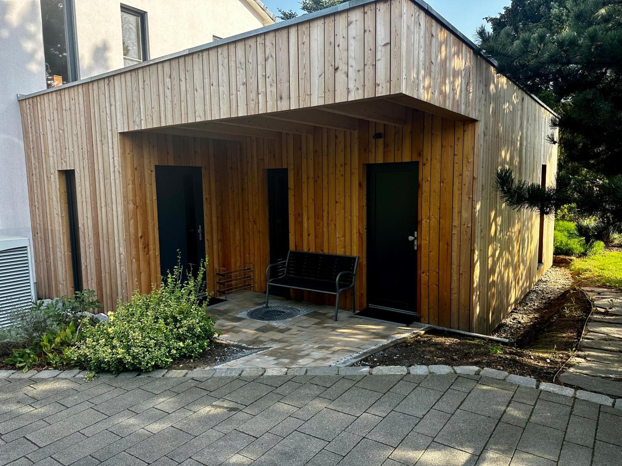 Ferienwohnung Stenja - Made Of Wood Дрезден Екстериор снимка